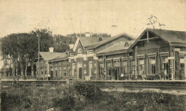 Станция Ржев в одноименном городе, Тверская губерния. Начало ХХ века.