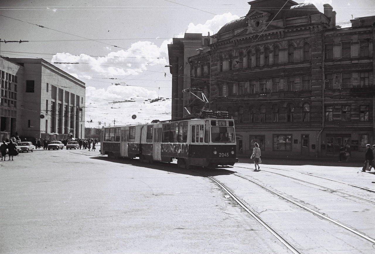 Трамвай Петербург 1990е