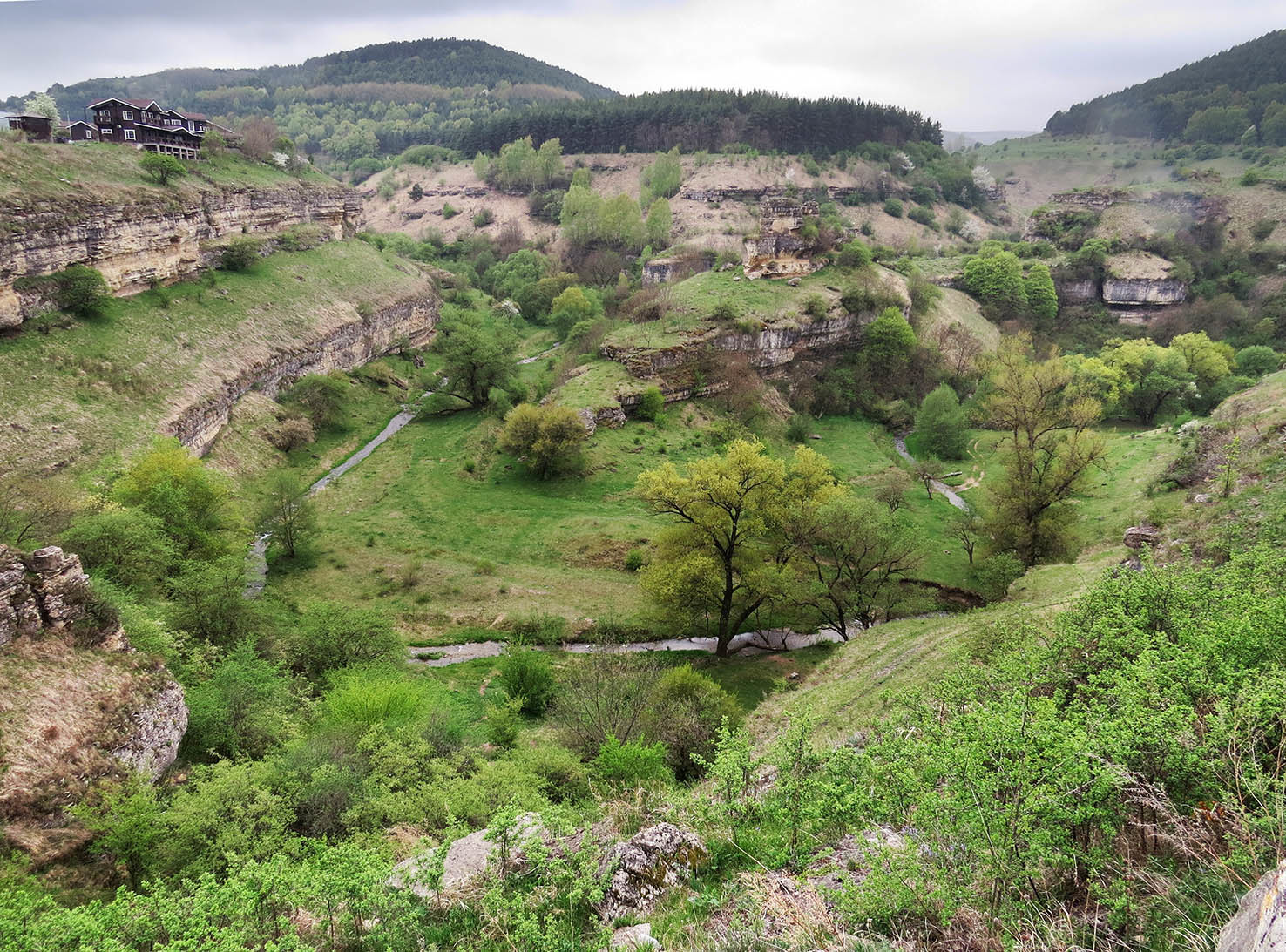 Сквозь Кисловодск. От Малого Карачая до скалы Печорина